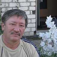 Вячеслав Юзбаев