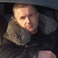 Владимир Басов