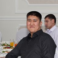 Дархан Узакбаев