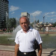 Риф Бадритдинов