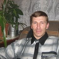 Олег Жихарев
