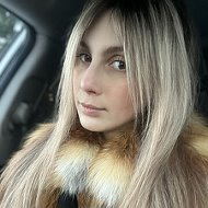 Анна Касенова