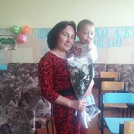 Ирина Эмирусеинова