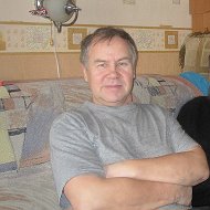 Евгений Ушаков