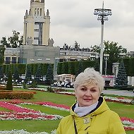 Елена Романова