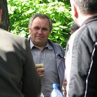 Дмитрий Казаровец