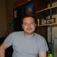 Никола Захаров