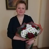 Елена Капитанова