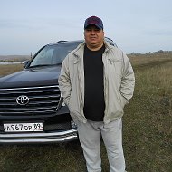 Олег Кушкаров