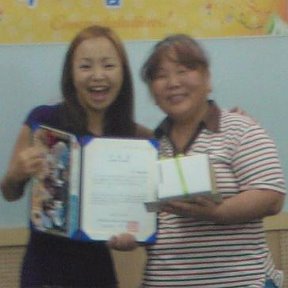 Фотография "выдача сертификата по окончании курса корейского языка!!!"