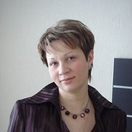 Лена Зуева