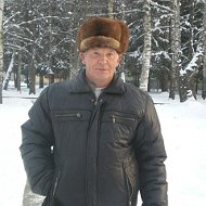 Анатолий Лысенко