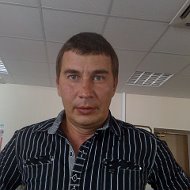 Василий Сухов