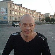 Вадим Геккер