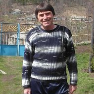 Дмитрий Урсу