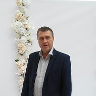 Александр Басов