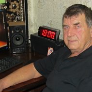 Анатолий Аверкиев