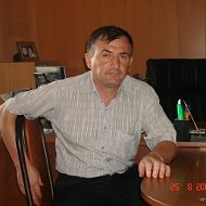 Роман Сулейманов