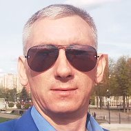 Михаил Деженков