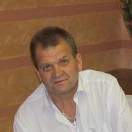 Михаил Лебедев