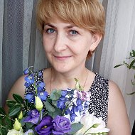 Елена Стучкова