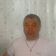 Рустам Фархутдинов