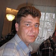 Олег Макаренко