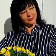 Людмила Михолап