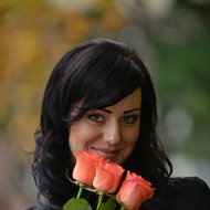 Анна Севастинович