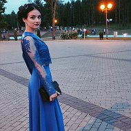 Арина Захватова