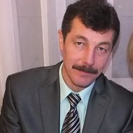 Анатолий Шмат