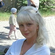 Nadi Nikulova