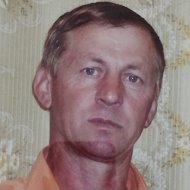 Александр Чудов