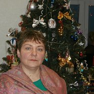 Елена Савинова
