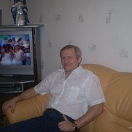 Василий Мельников