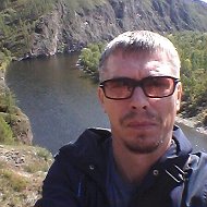 Владимир Адиянов