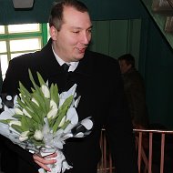 Павел Комаров