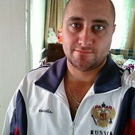 Виталий Попов