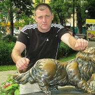 Олег Мазурец