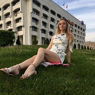 Alina L