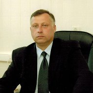 Олег Махалов