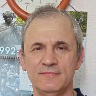 Максим Мирошниченко