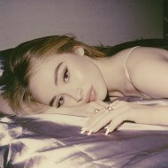 — Sabrinacarpenter🧚‍♀️