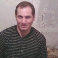 Артур Караев