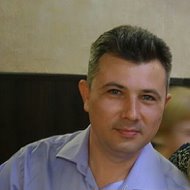 Денис Савинов