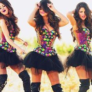 Selena Gomez--