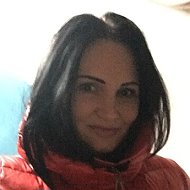 Наташа Караванова