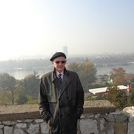 Олег Айрапетов