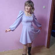 Елена Захарова