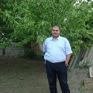Исмаил Хасханов